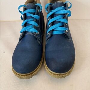 EUC Women’s Blue Leather Timberland Boots Size 9.5 Fast Shipping Happy